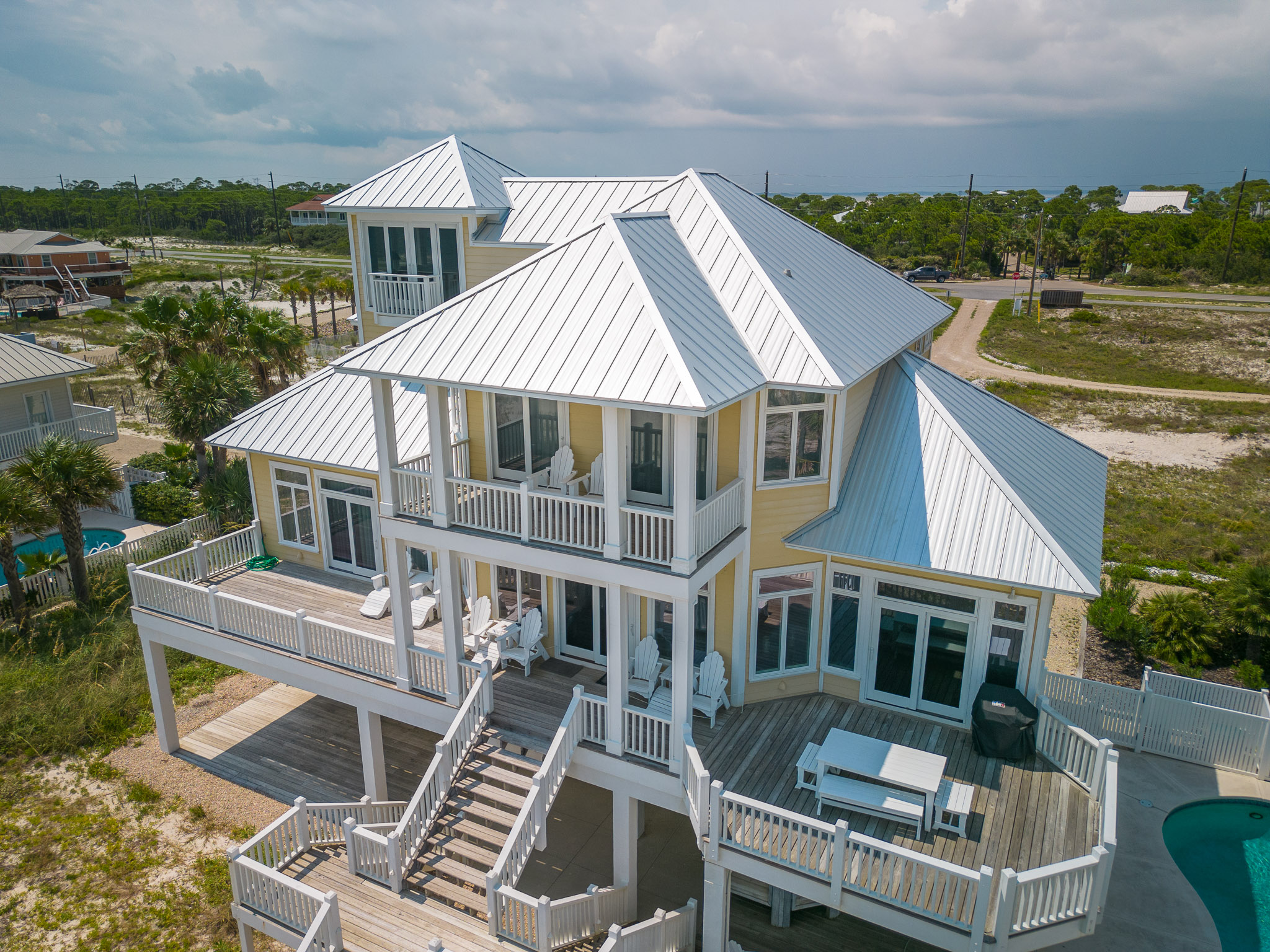 Hall Roofing Company of Port Saint Joe, Florida